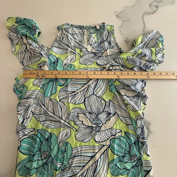 All for color Floral Print Women's cold Shoulder Top - Green and Blue size small - Picture 4 of 5